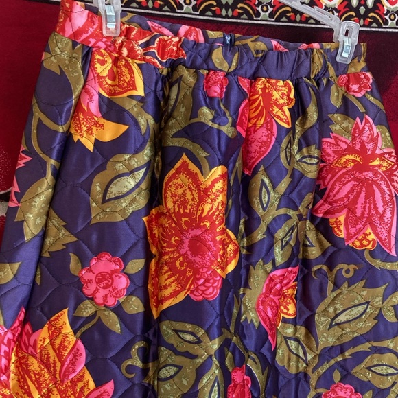 AMAZING groovy vintage 60s 70s quilted paisley floral maxi skirt - Picture 2 of 7